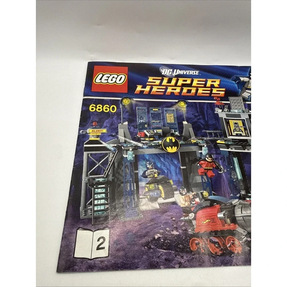 Lego 6860 DC Comics Super Heroes Batcave Instruction Manual Only #2 Batman